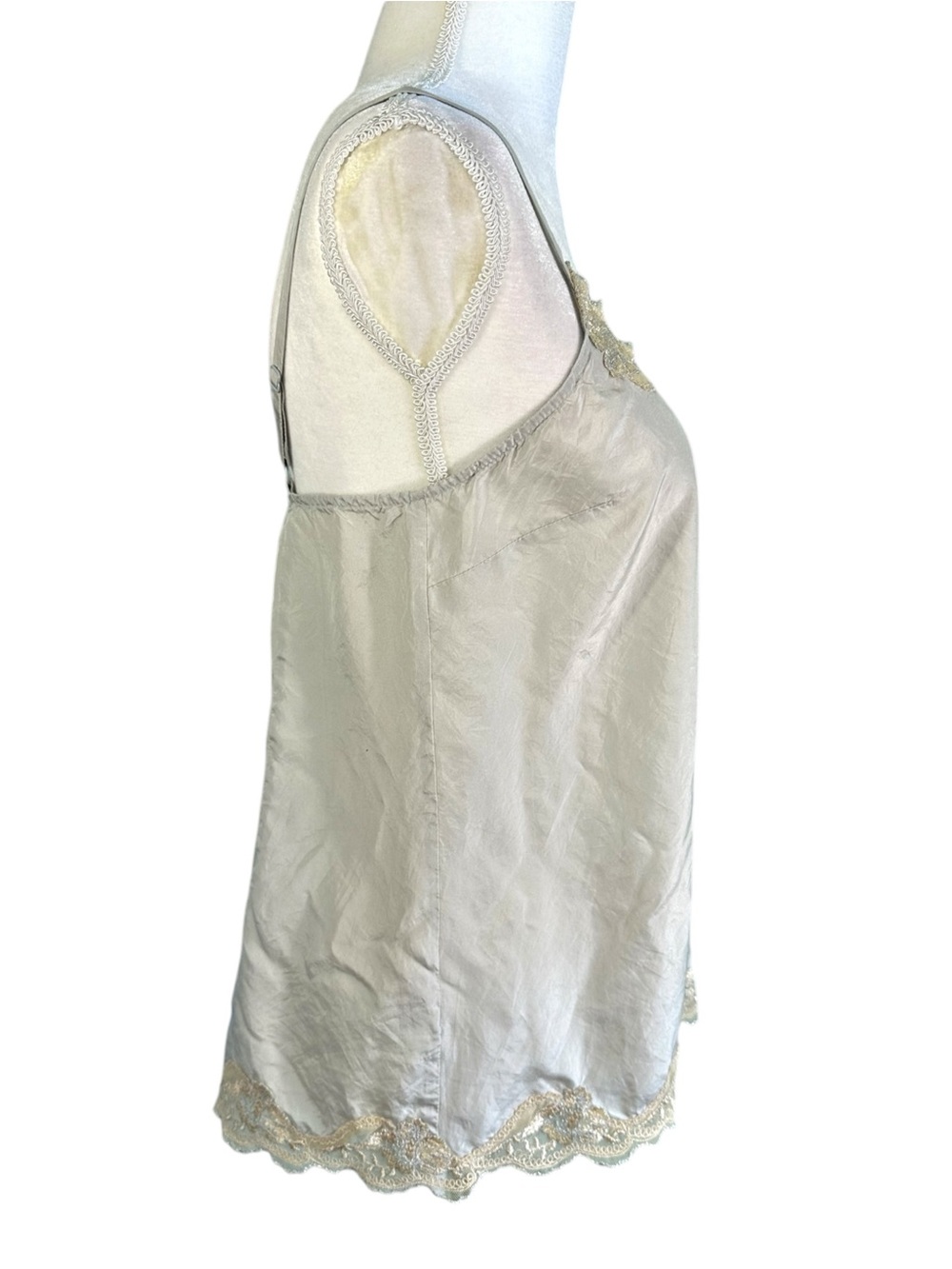 Set of 3 Express 100% Silk Cami's Size M - Picture 8 of 10